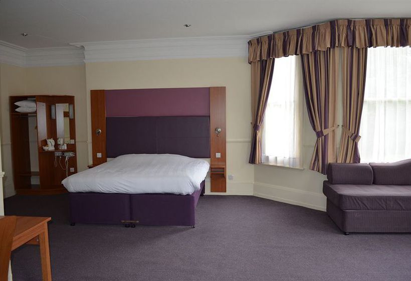 Hôtel Worplesdon Place 13