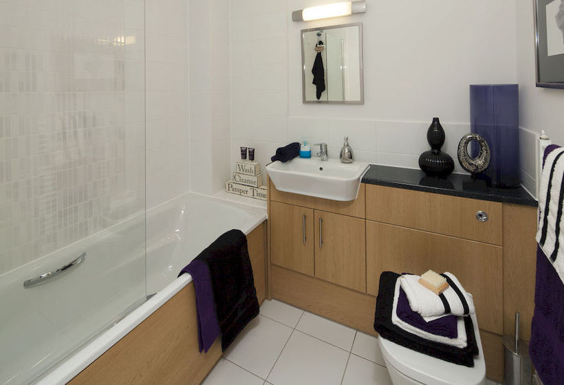 Hotel Equinox Place House of Fisher