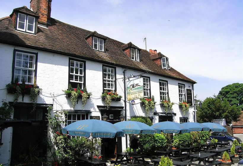 Hotel Running Horses 1