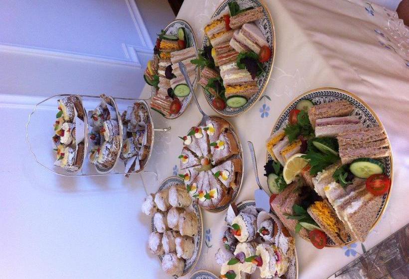 Hotel Tigh-na-sgiath Country House