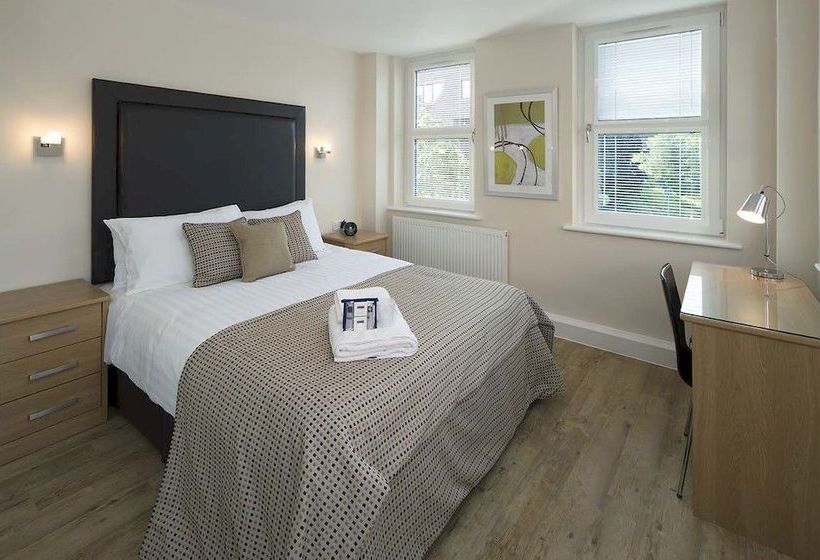 House Of Fisher Central House 11