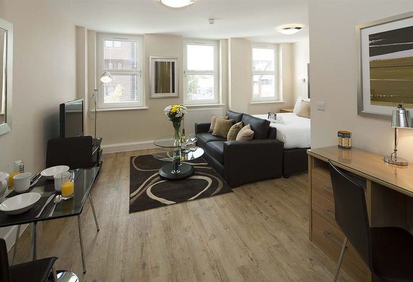 House Of Fisher Central House 2