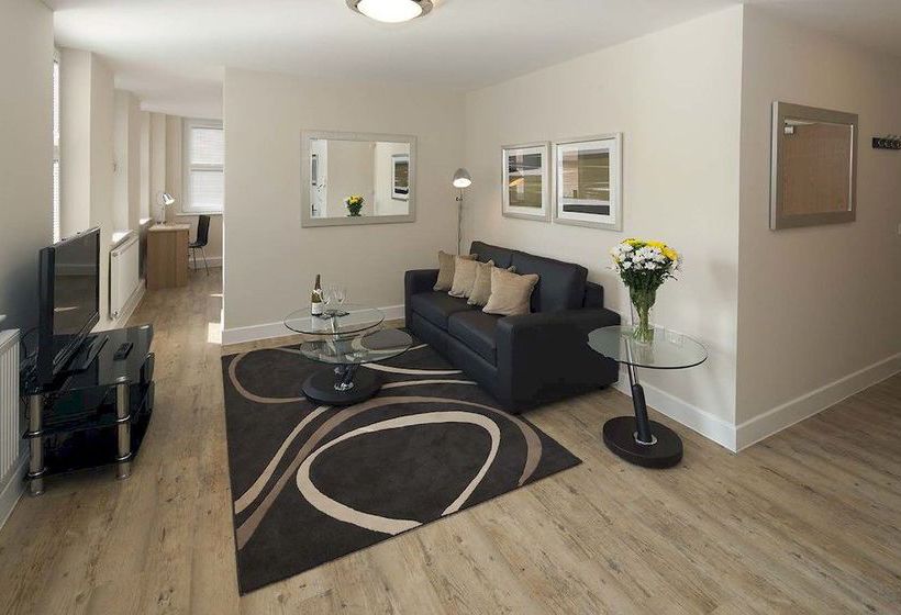 House Of Fisher Central House 4