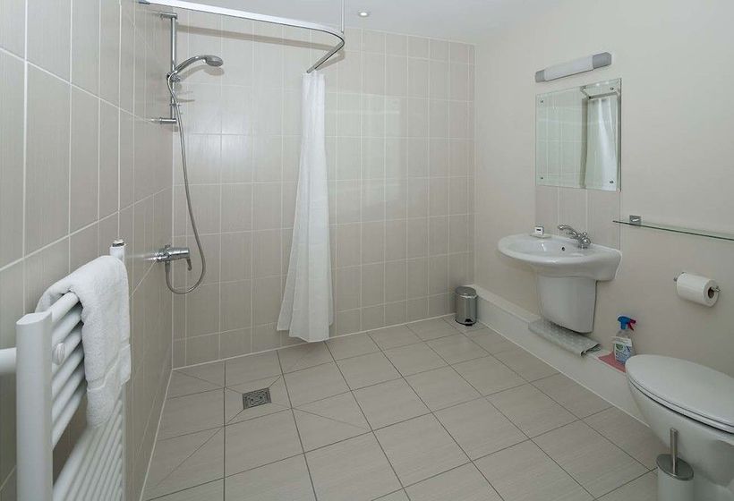 House Of Fisher Central House 6