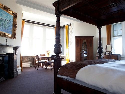 Hotel Camelot Castle 18