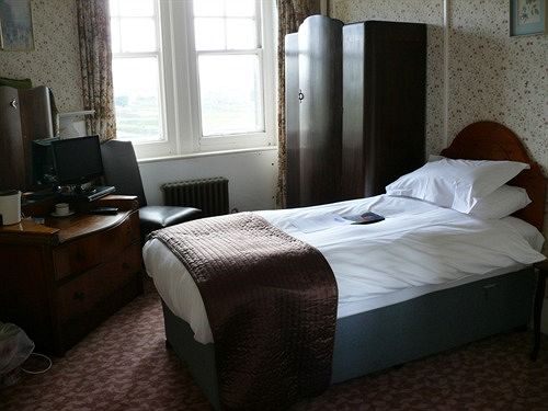 Hotel Camelot Castle 19