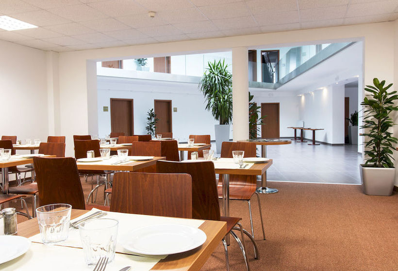 Sporthotel Brve Hostivice