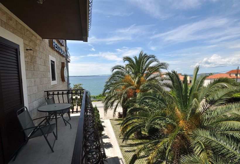 Bed and Breakfast Restaurant Pension Dioklecijan