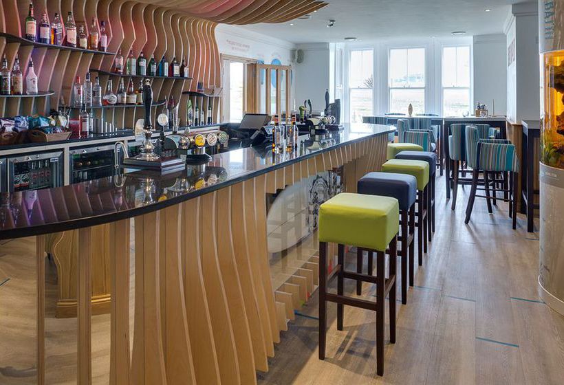 Hôtel Tommy Jacks Beach 7