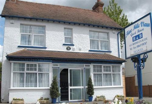 Pension Five Mile View Guest House