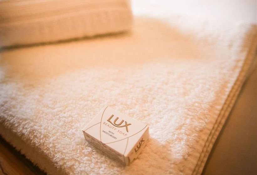 Hotel The Wheatsheaf Inn 2