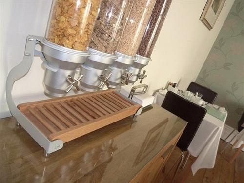 Pensão St Bernards 1