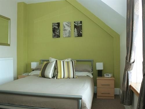 Pensão St Bernards 10