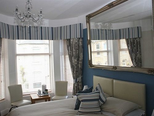 Pensão St Bernards 14