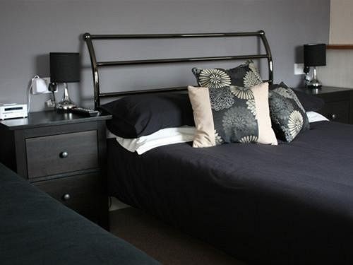 Pensão St Bernards 18