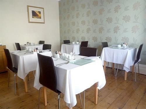 Pensão St Bernards 7