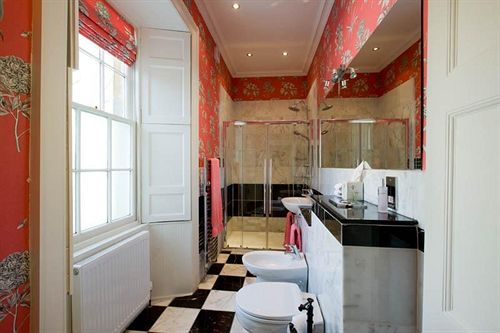 Pensión Letham House 12