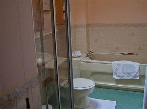 Lake View Bed & Breakfast