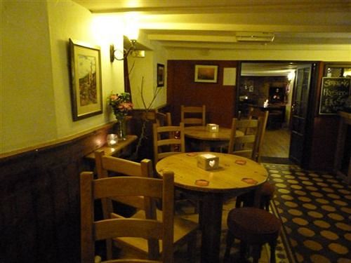 Hotel Peterville Inn & Surf Lodge 10