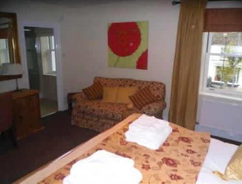 Hôtel The Barrington Arms 8