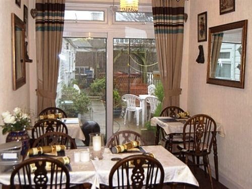 Pension Dewolf Guest House 8