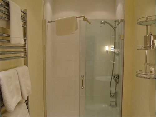 Bed and Breakfast Badger Towers