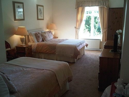 Bed and Breakfast Forest Gate Lodge 8