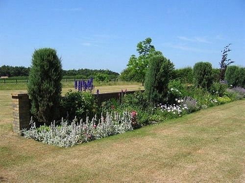 Bed & Breakfast Pavilion House