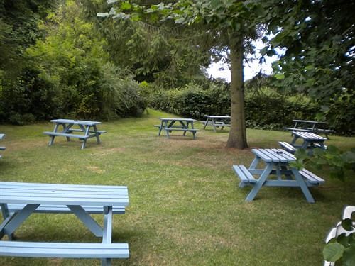 Hotel The Mill Arms 9