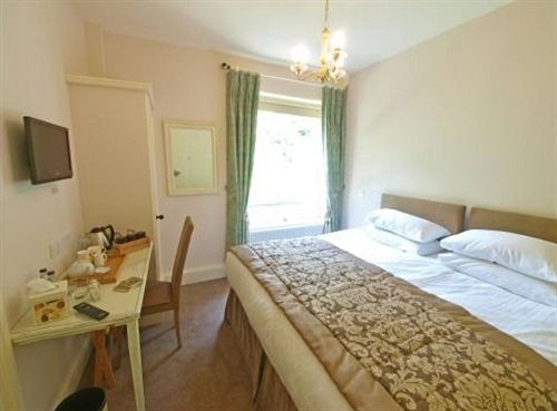 Hotel The Exeter Arms 11