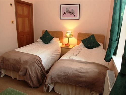 Redshill B&b 7