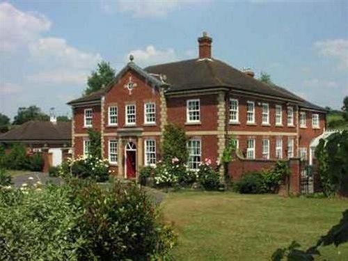 Bed and Breakfast Austons Down