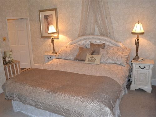 Bed and Breakfast Brook House