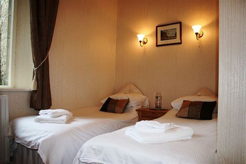 Castle View Bed & Breakfast