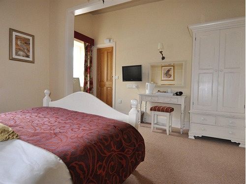 Hotel George & Falcon 12