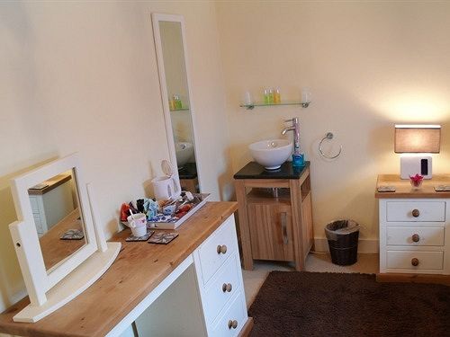 Bay Tree House - B&b 5