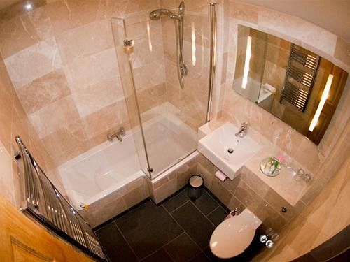 Hotel The Crooked Inn 8