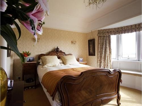 Pensione Cairn Bay Lodge