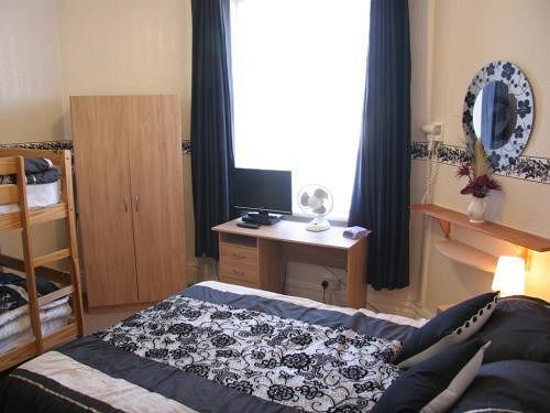 Pension The Shepperton 10