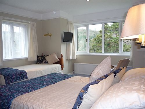 Pension The Lodge Country House - Guest House