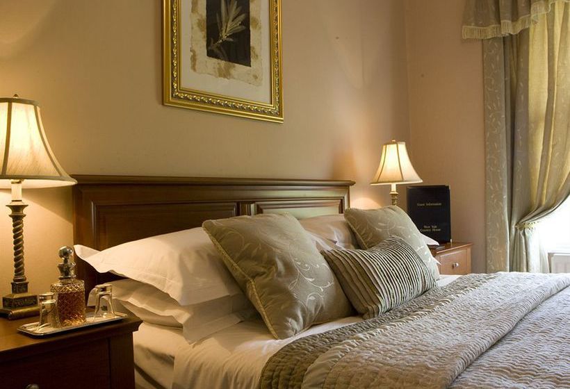 Pension West Vale Country House