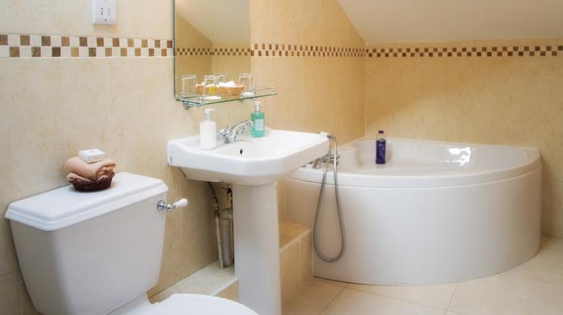 Bed and Breakfast Cottage Lodge 6