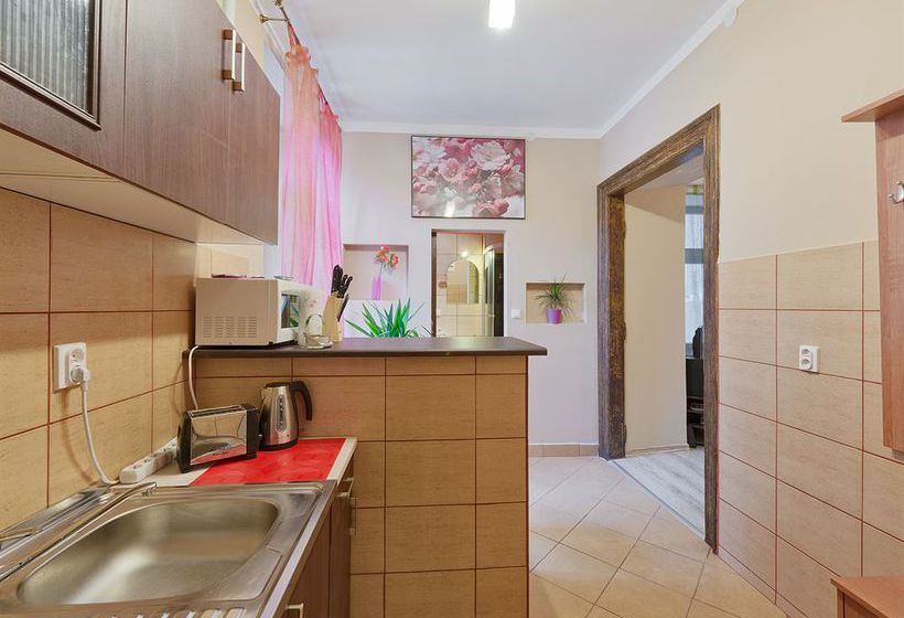 Princess Apartments 18