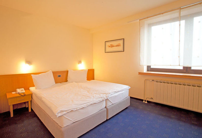 Hôtel Tomislavov Dom 12