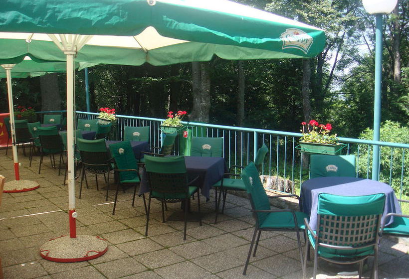 Hôtel Tomislavov Dom 19