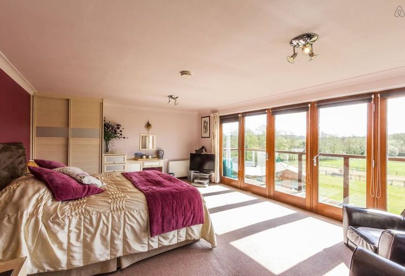 Homelea Bed And Breakfast 18