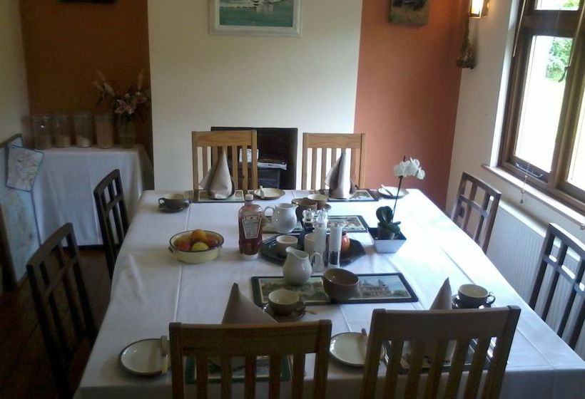 Homelea Bed And Breakfast 3