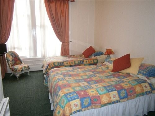 Pension Dorstan Guest House
