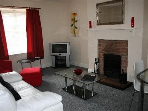 Mjb Langham Hall Apartments 3