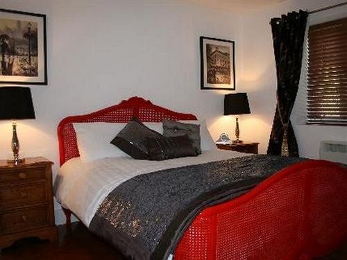 Mjb Langham Hall Apartments 7